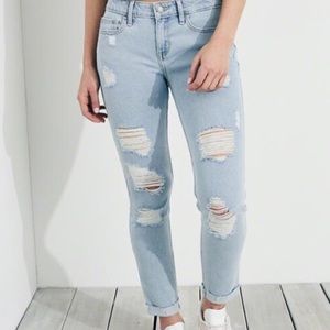 Hollister Low Rise Super Skinny Crop Jeans